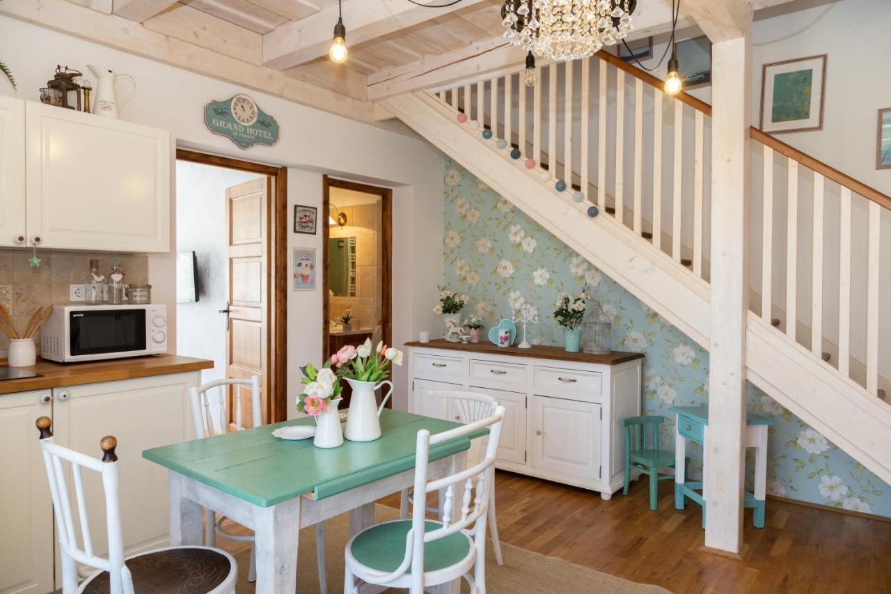 Vanilia Apartman Eger Esterno foto