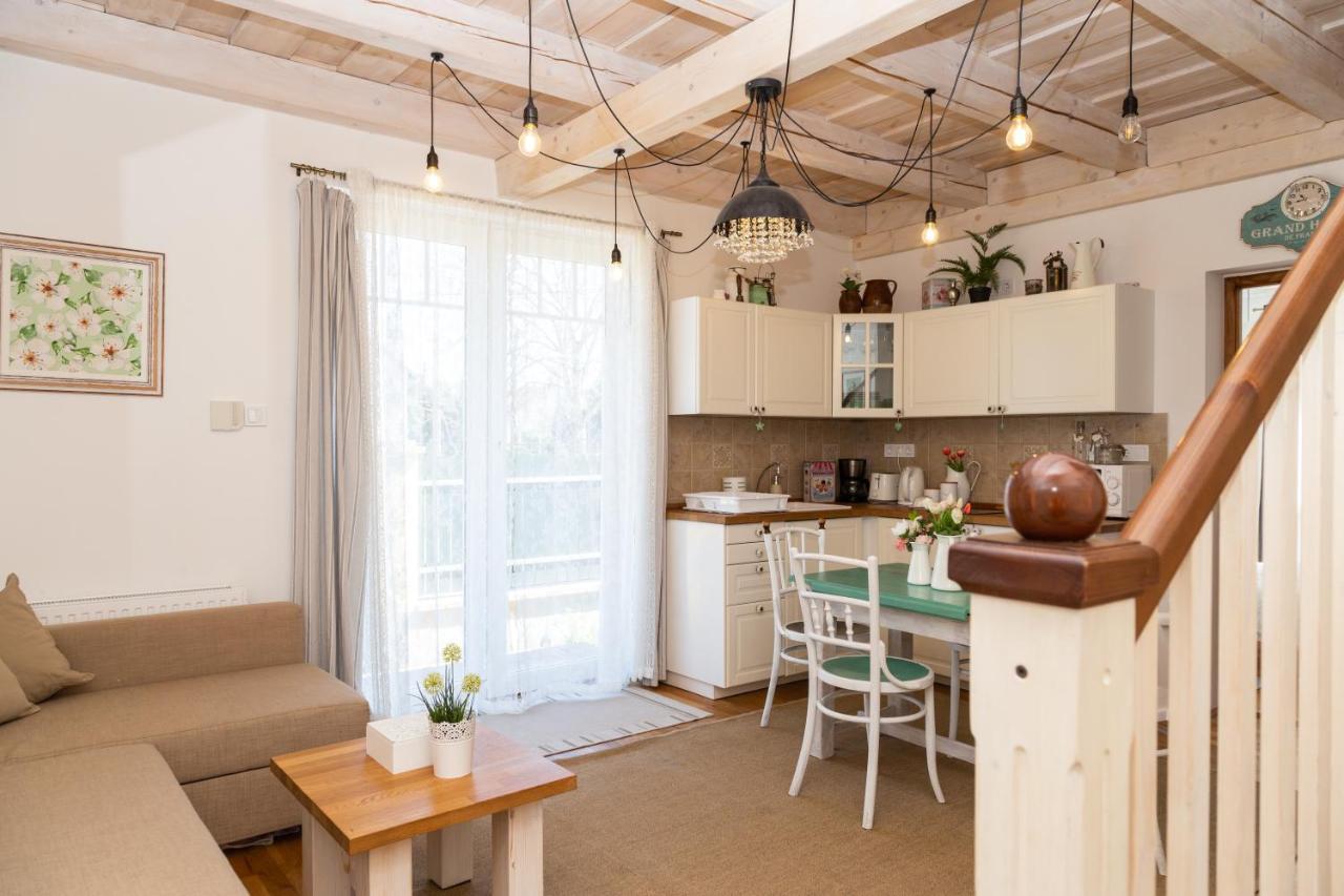 Vanilia Apartman Eger Esterno foto