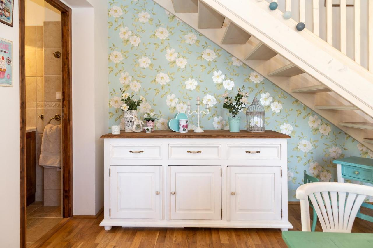Vanilia Apartman Eger Esterno foto